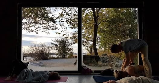 Magisk (spa)dag med yoga, sauna, bading og bål